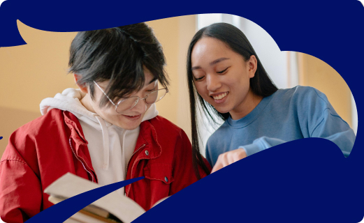 Estudantes aprendendo inglês online com a Wizard